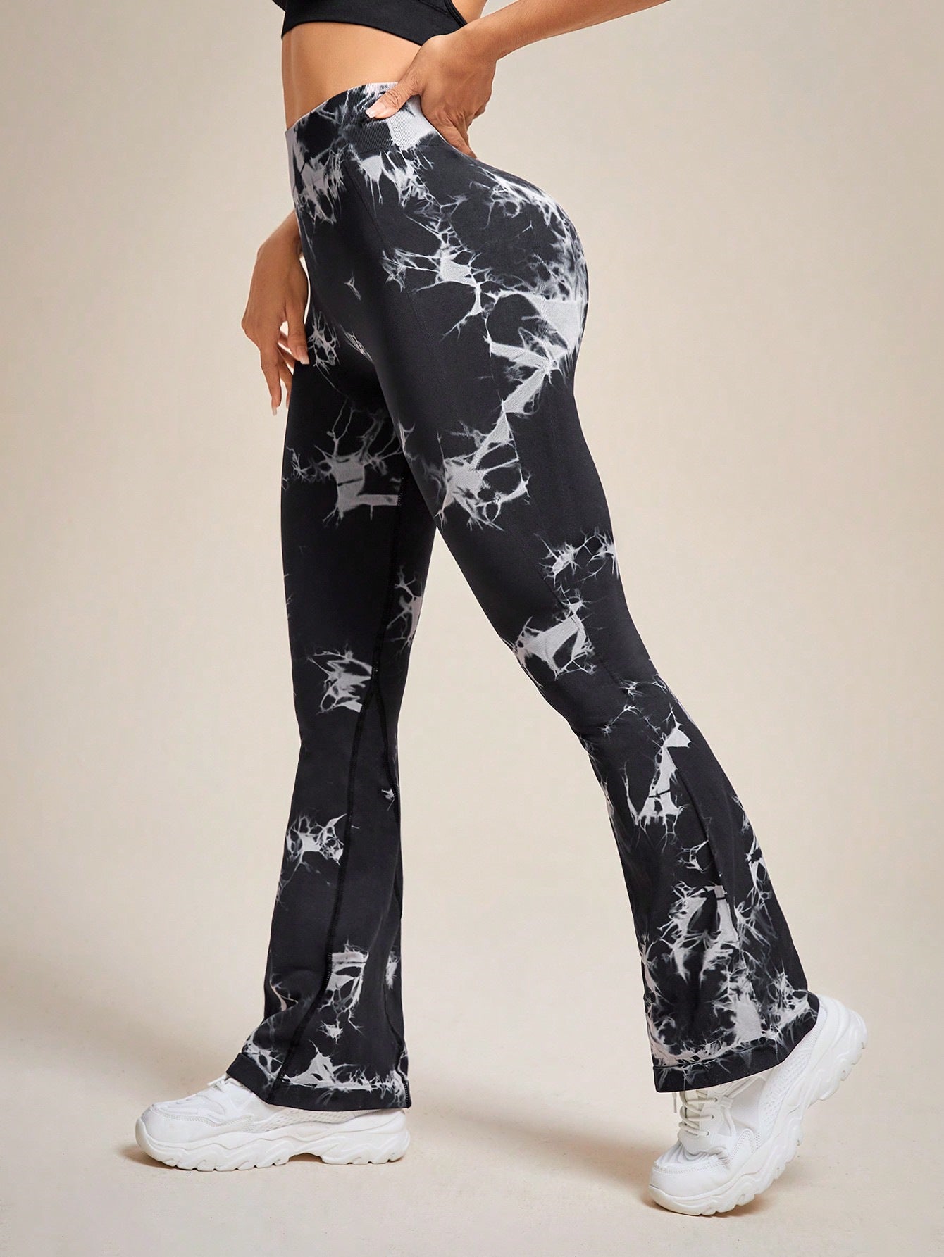 Tie-dyed Bell-bottom Pants Seamless Knitted Hip Lifting - Artistic Flow