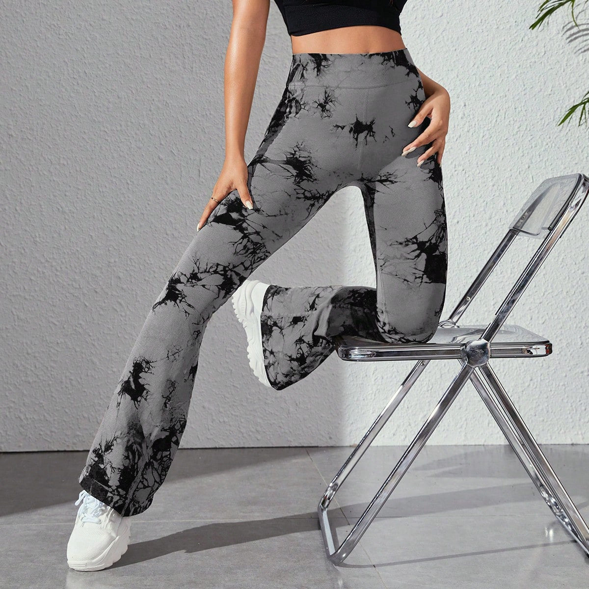 Tie-dyed Bell-bottom Pants Seamless Knitted Hip Lifting - Artistic Flow