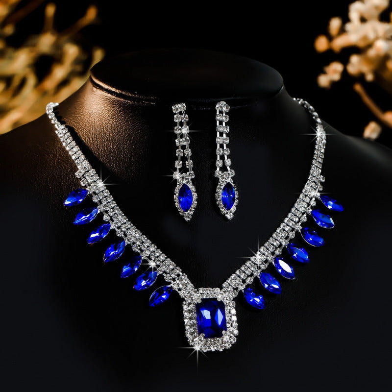 Banquet Dress Stylish Elegant Necklace Suit - Premium Quality