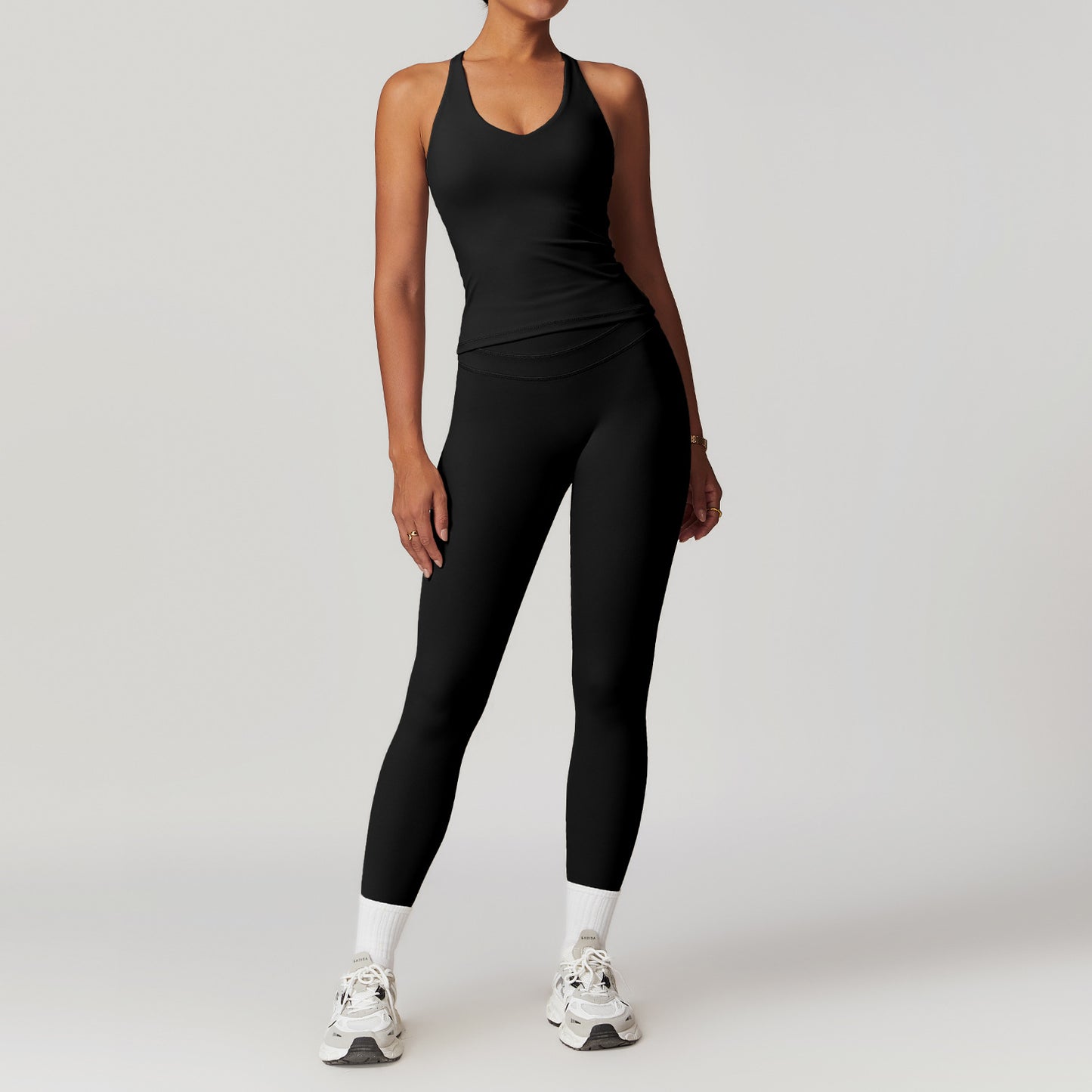 Dam enfärgad sanding yogadräkt med tight rygg