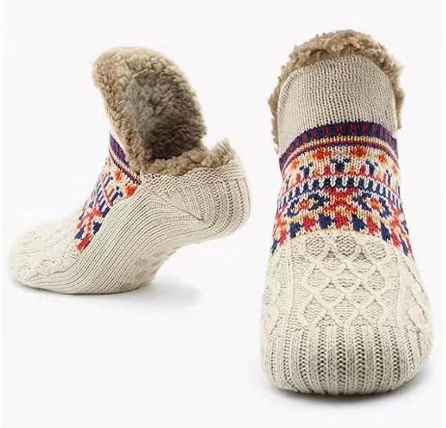 Chaussures et chaussettes traînantes pour hommes d'intérieur