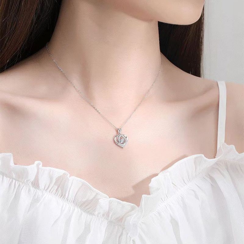 S925 Slående hjärtformade halsband Kvinnor Lyx Kärlek Strass Halsband Smycken Present till Alla hjärtans dag