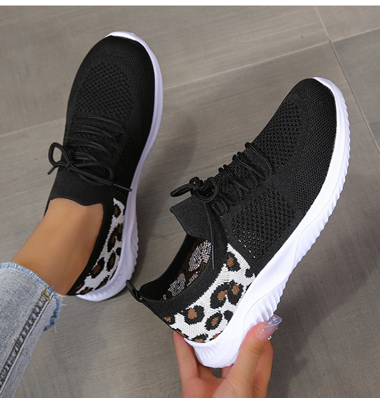 Vita skor Dam Leopardtryck Sneakers med snörning Sport