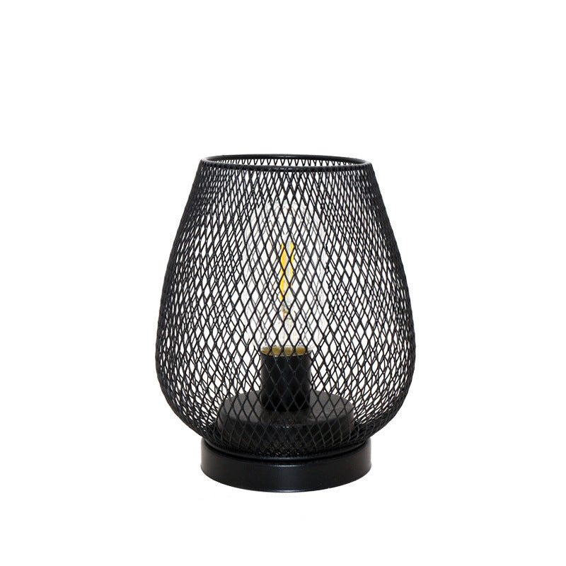 Retro Iron Art Bordslampa Batteridriven Nattljus Urholkad Fågelbur Skrivbord Läslampa Sovrumsinredning Sängbordslampa Heminredning