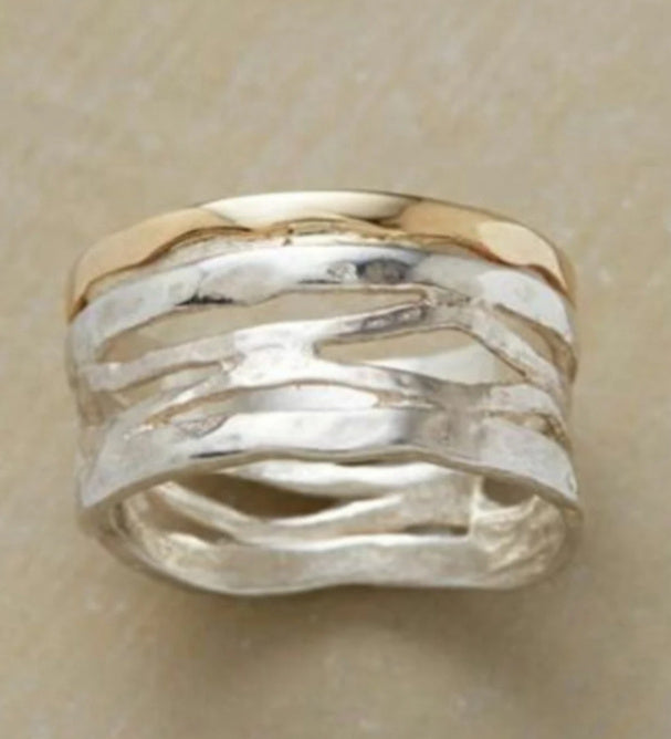 French Retro Hollow Ring Creative Minimalist Bracelet