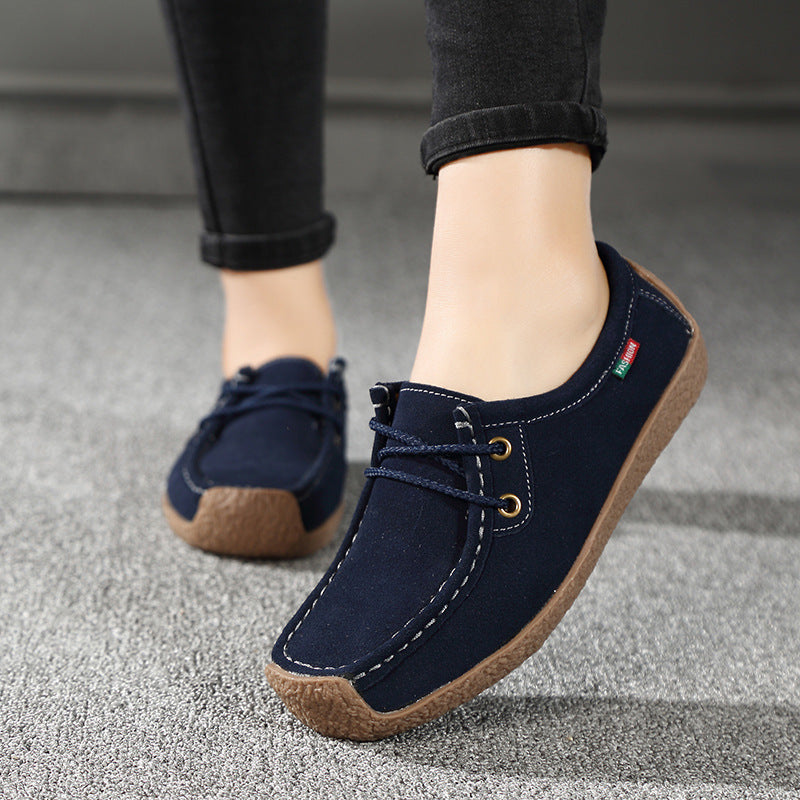 Women's Frosted Lace-Up Flat Sneakers with Plush Lining