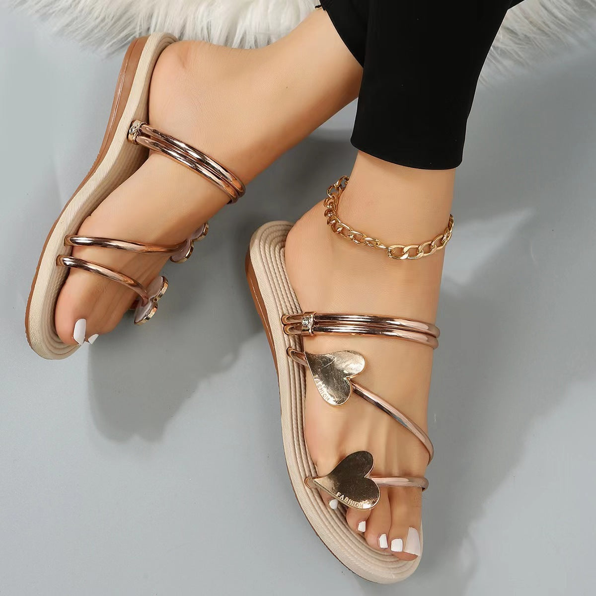 Women's Heart Shape Summer Beach Slippers - Love Design