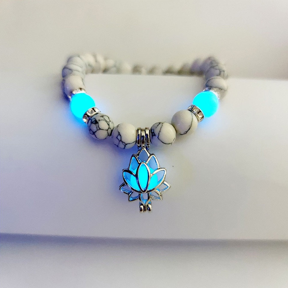 Energi Luminous Lotus Strand Pärla armband