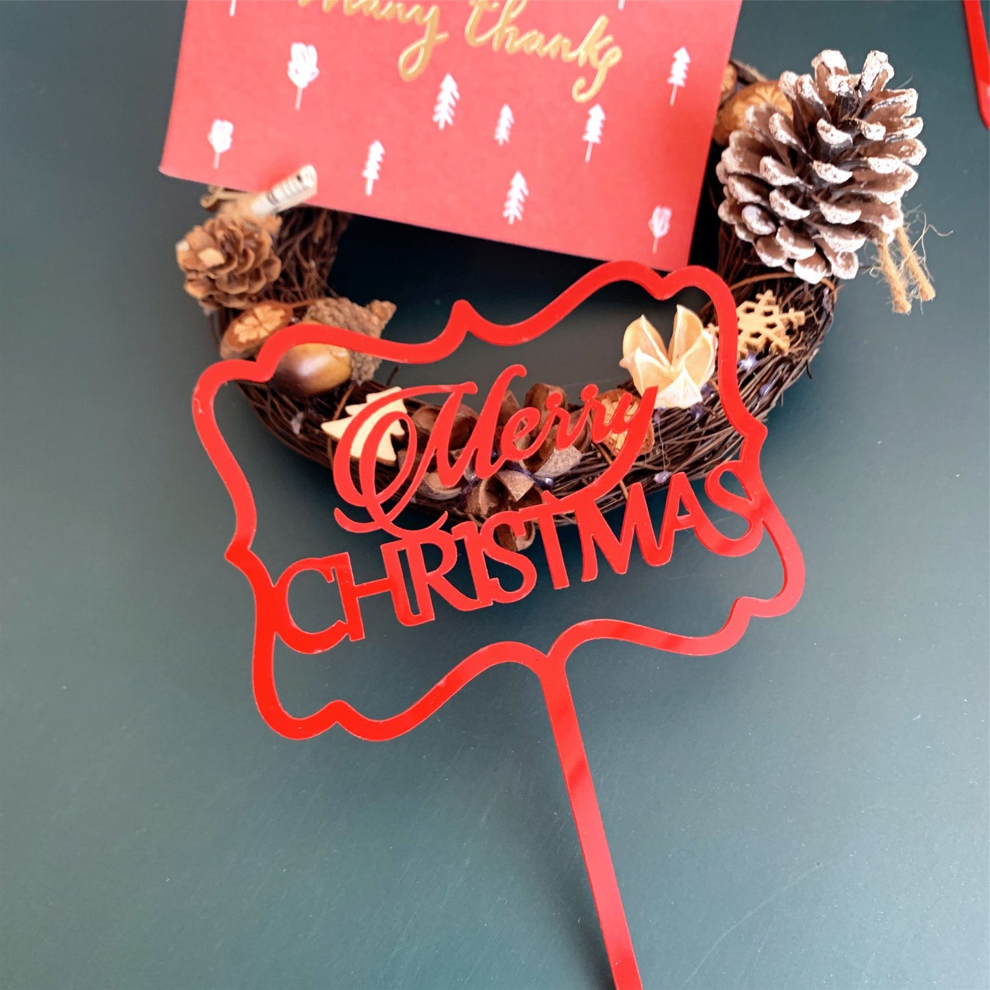 Préparez des décorations de gâteaux pour Noël