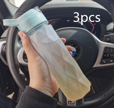 Sprayvattenflaska för tjejer Utomhussport Fitness Vattenkopp Stor kapacitet Sprayflaska Dryckesartiklar Reseflaskor Köksprylar