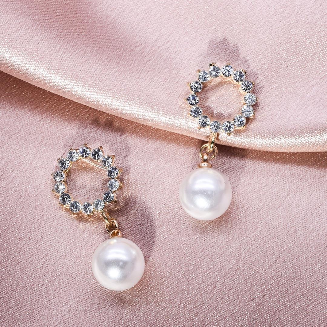 Luxury Diamond Banquet Earrings