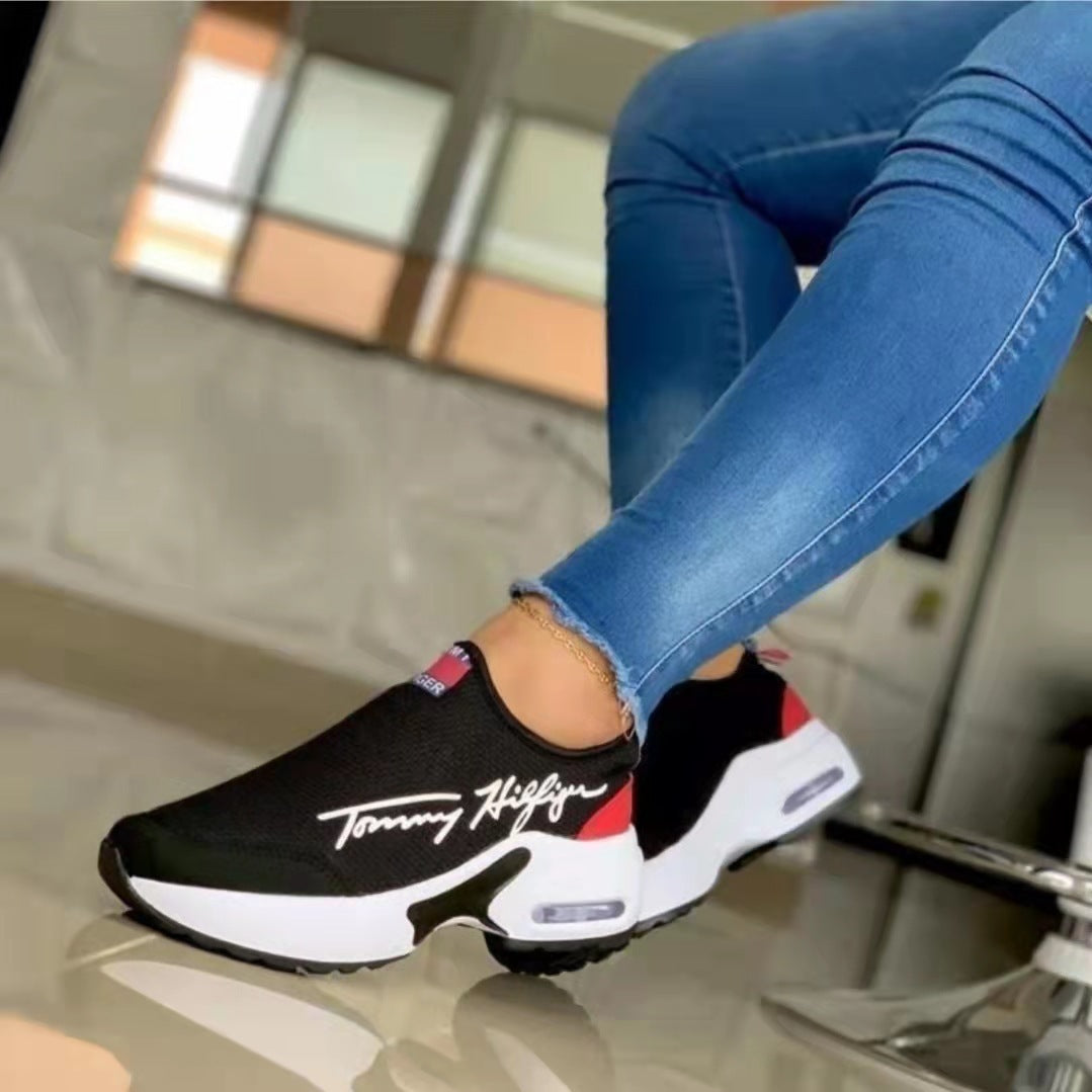 Air Cushion Dad Sneakers - Slip-On Comfort Shoes - Relaxed Collection