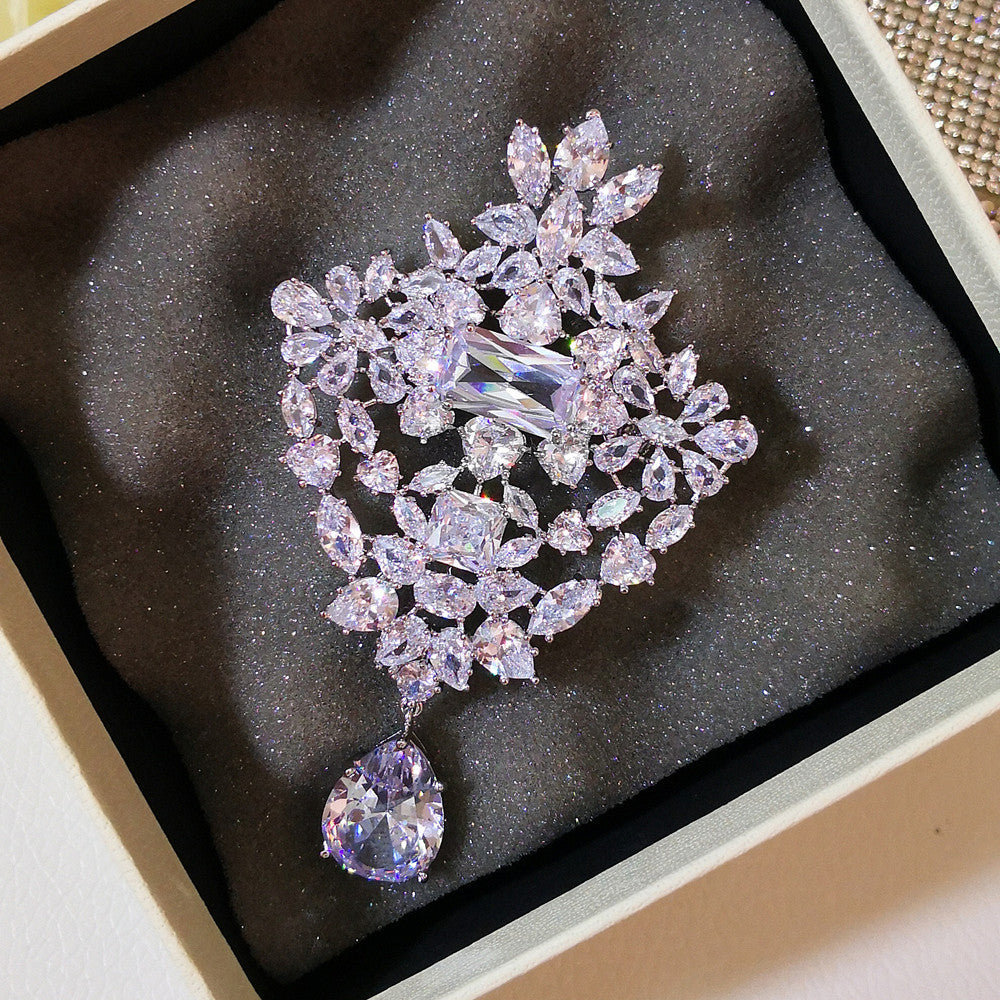 Water Droplet Brooch - Elegant and Stylish