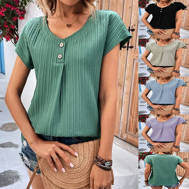 Holiday Fashion: Striped Round Neck Shirt