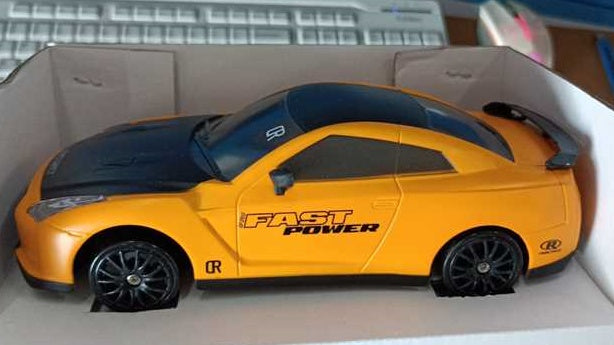 2.4G Drift Rc Bil 4WD RC Drift Billeksak Fjärrkontroll GTR Modell AE86 Fordon Bil RC Racing Billeksak För Barn Julklappar