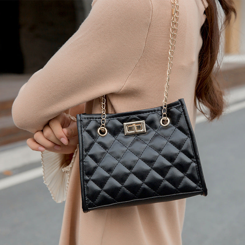Quilted Mini Chain Bag - Geometric Rhombus Pattern Crossbody for Women
