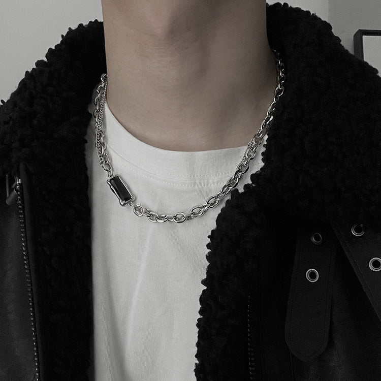 Collier de personnalité originale à la mode pour hommes