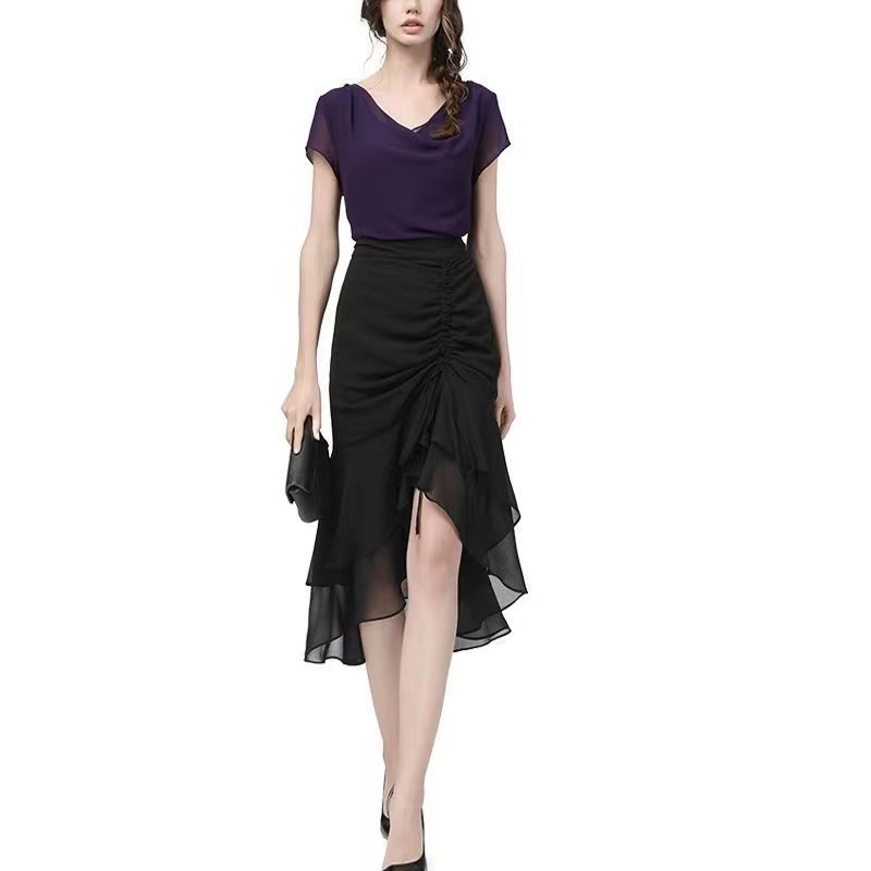 Women's Fishtail Sheath Skirt - Waist Slimming Mid-Length