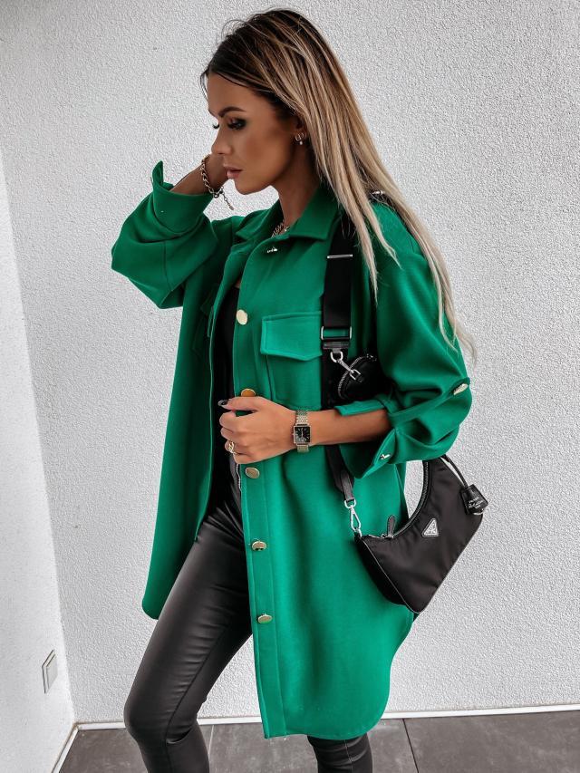 Jupe-culotte de longueur moyenne avec décoration de bouton de traction