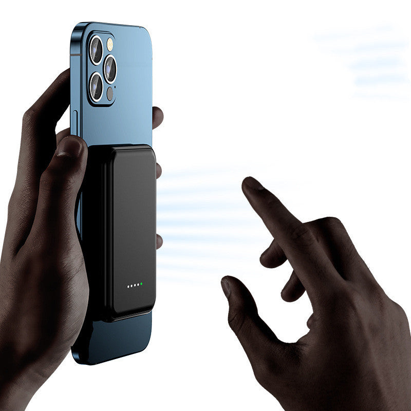 Mini snabbladdning Magnetisk trådlös kraftbank 5000 MAh Portabel