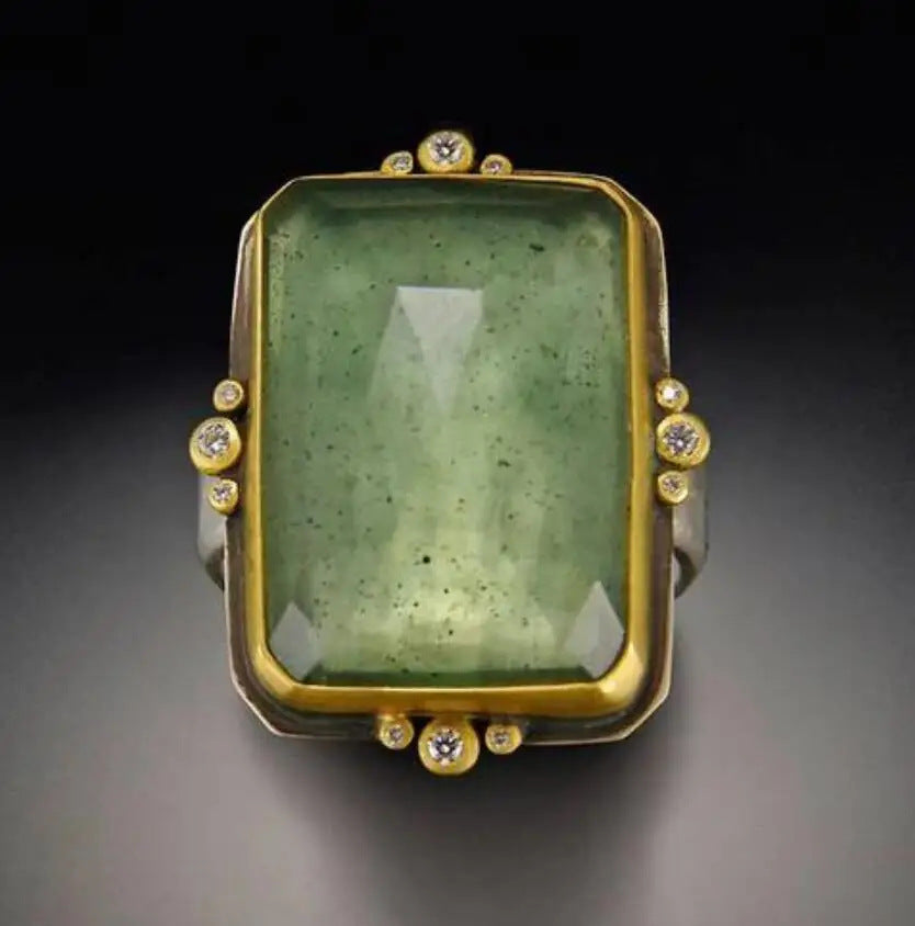 French Retro Fashion Square Natural Stone Crystal Ring