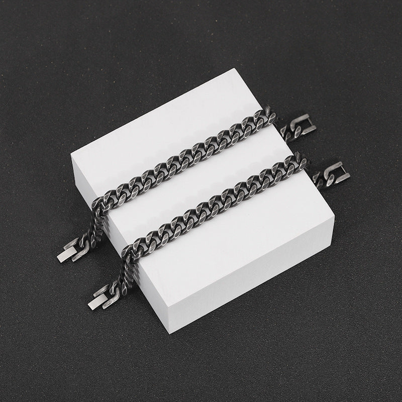 Herr- och damers trendiga minimalistiska armband i rostfritt stål