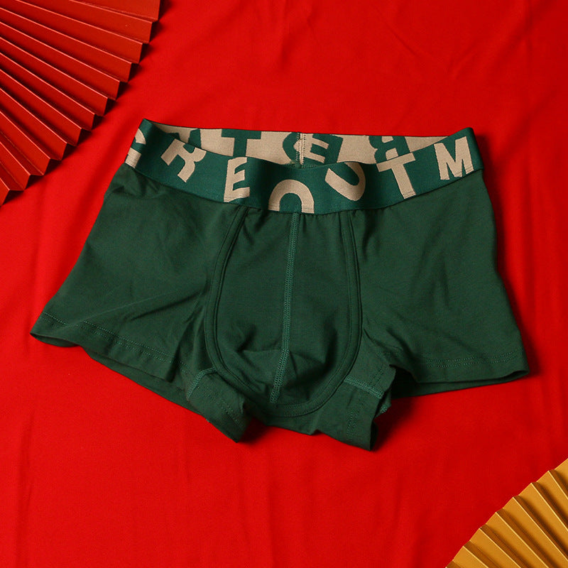 Herrunderkläder i ren bomull, festliga, klarröda boxershorts med medelhög midja