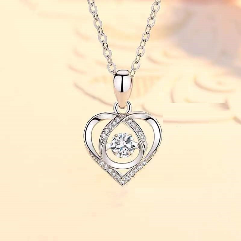 S925 Slående hjärtformade halsband Kvinnor Lyx Kärlek Strass Halsband Smycken Present till Alla hjärtans dag