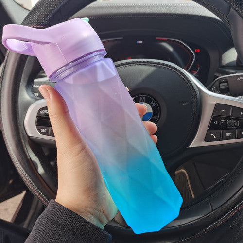 Sprayvattenflaska för tjejer Utomhussport Fitness Vattenkopp Stor kapacitet Sprayflaska Dryckesartiklar Reseflaskor Köksprylar