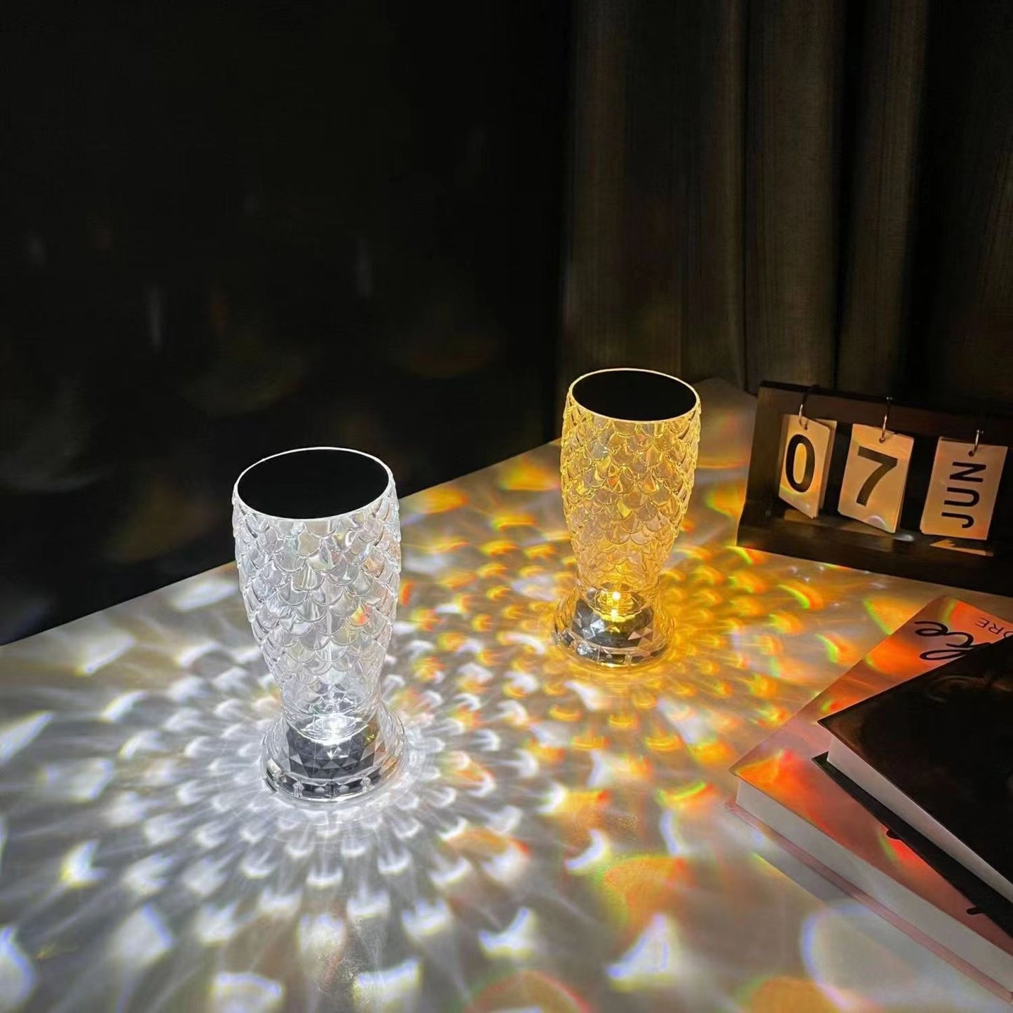 Lampe en écailles de poisson avec Port USB, veilleuse tactile Rechargeable en cristal pour chambre à coucher, salon, fête, dîner, décoration de la maison, lumières créatives