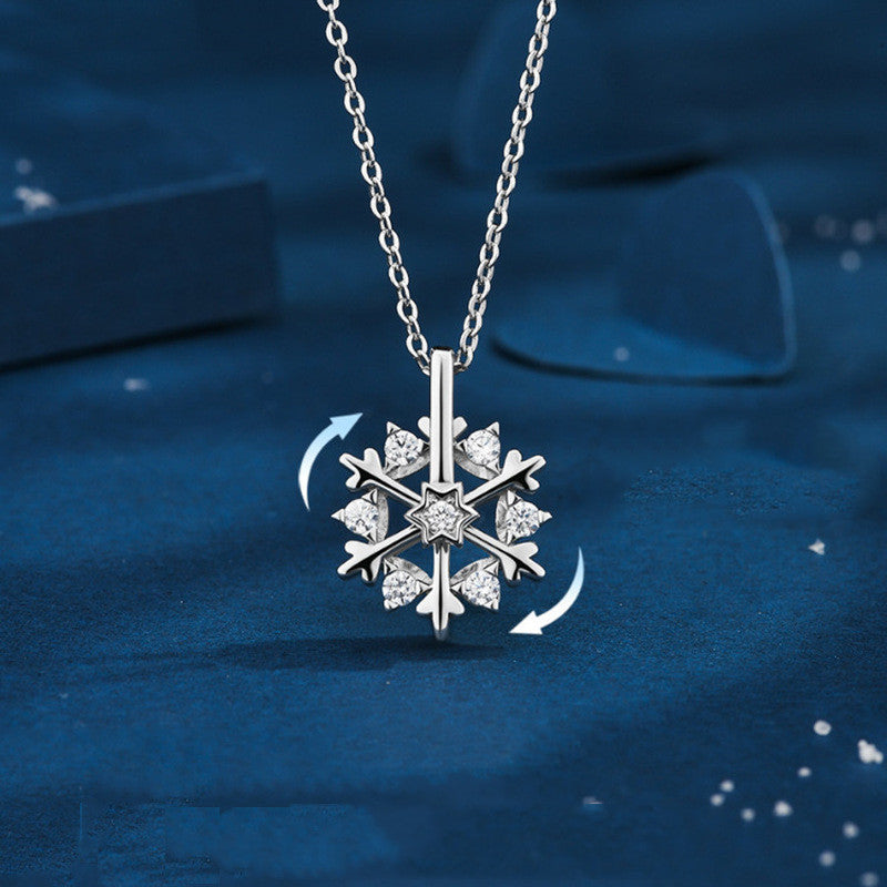 Roterbart 925 Silver Snowflake Halsband Kvinnor Lyx Nisch Design Glänsande Strasssmycken Höst och vinter Födelsedagspresent till vänner