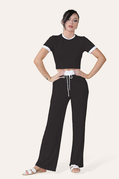 Ribbade kontrastfärgade vida benbyxor och topp i loungewear med TRS-beskuret set