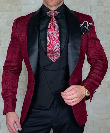 Bridegroom best man suit