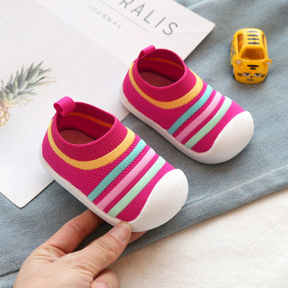 Children flying knit socks shoes