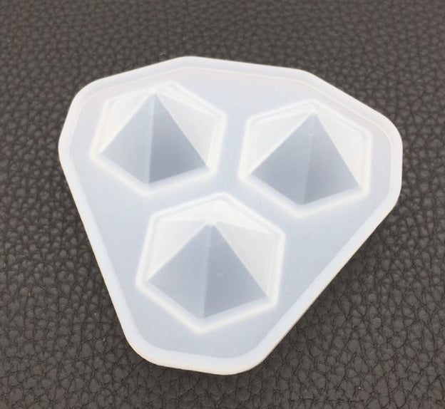 DIY Crystal Epoxy Mold for Crafts