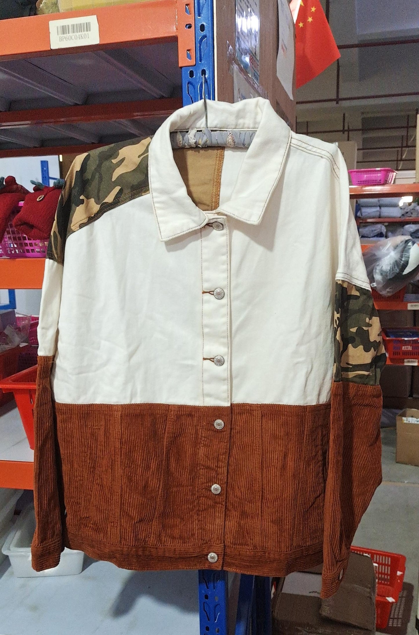 Veste en velours côtelé camouflage rétro à revers