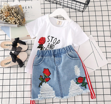 Vêtements pour enfants T-shirt blanc Jupe en jean 2pcs Costumes pour filles