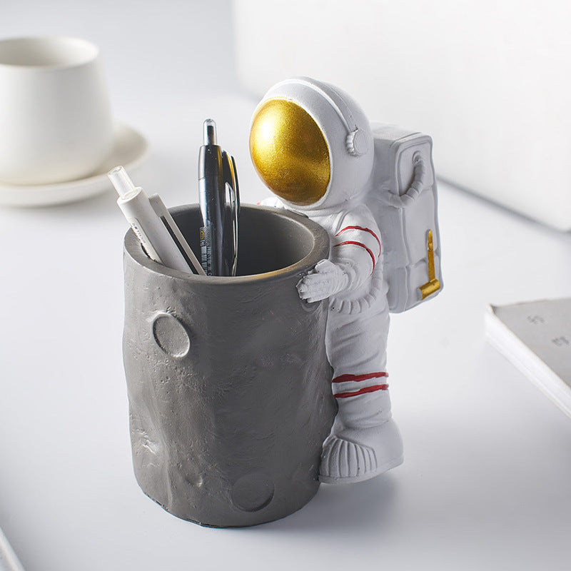 Astronaut Office Pen Holder