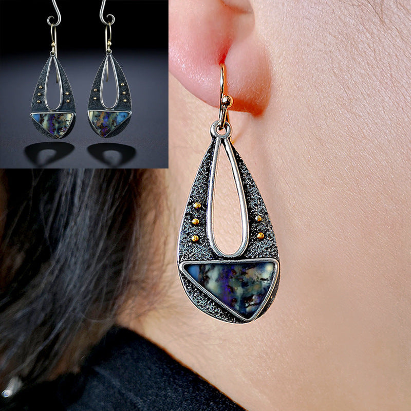 Vintage Elegant Resin Dangle Earrings For Women Fashion Bohemian Long Hollow Water Drop Triangle Drop Earring Jewelry Z5D396