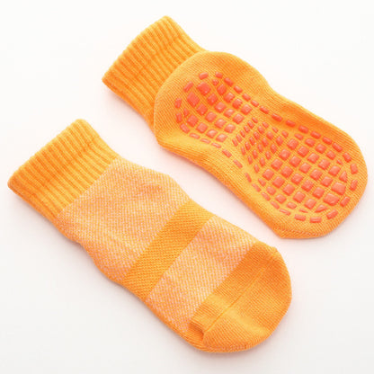 Chaussettes de sol Les chaussettes en caoutchouc ne s'enlèvent pas avec des chaussettes antidérapantes