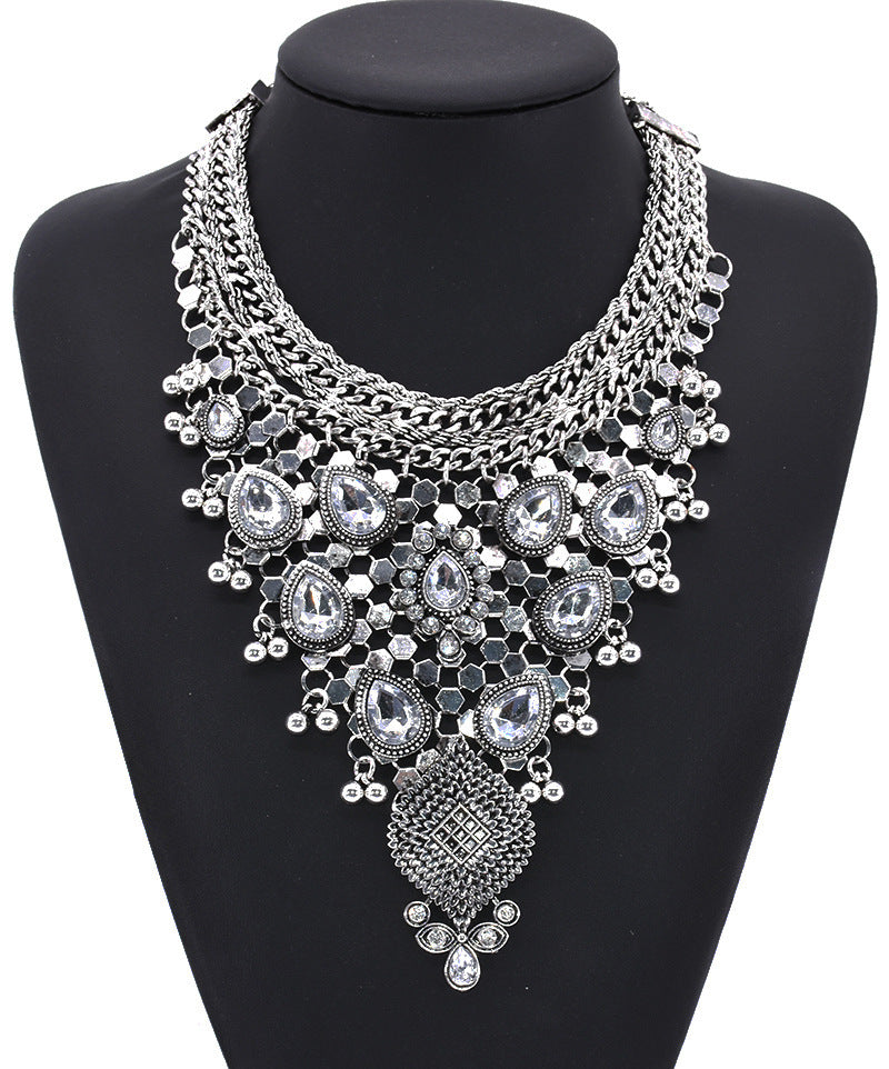 Alloy Diamond Short Necklace Crystal Necklace