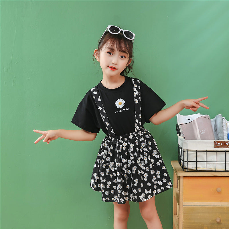 Western Style Children's Daisy Dress Two-piece in the Big Kids