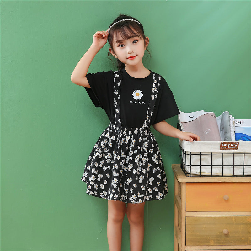 Western Style Children's Daisy Dress Two-piece in the Big Kids