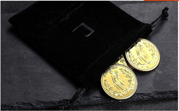 Plating Gold Coin Keanu Reeves Collectible Coin Surroundings
