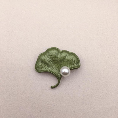 Petite broche de feuille de perle fraîche d'art vert d'avocat