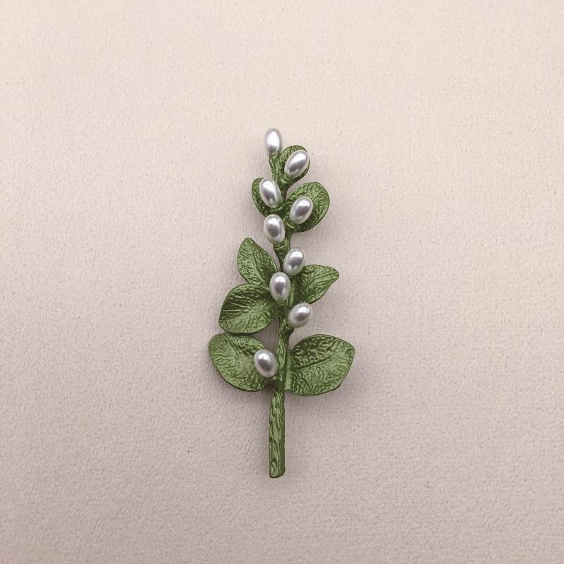 Petite broche de feuille de perle fraîche d'art vert d'avocat