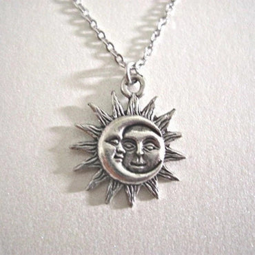 Sun Moon hänge halsband Charm halsband halsband för kvinna Choker smycken gåva