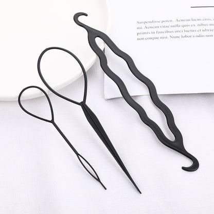 Braided Hair Travel Kit - Hair Sectioning Clips, Hair Comb, Extension Needle, Pattern Hairstylist Tools