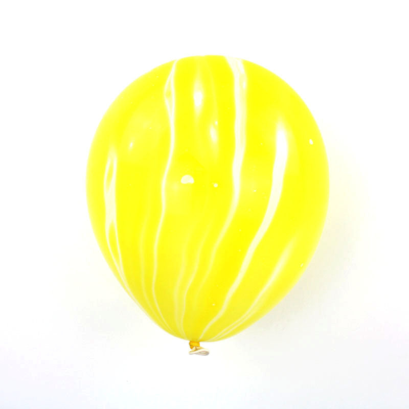 Disposition de fête d'anniversaire de ballon en latex d'agate