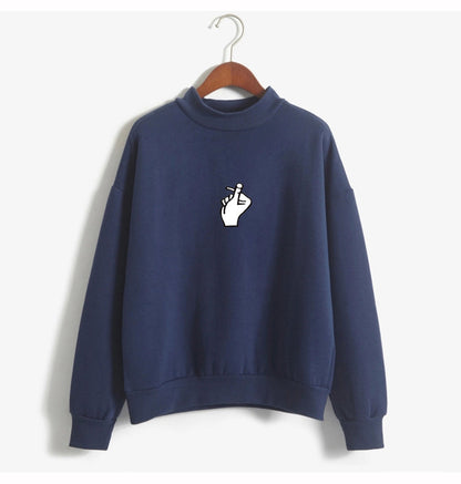 Fast Selling Popular Women''s Clothing Korean Ulzzang Love Finger Than Heart Gesture Plush Sweater